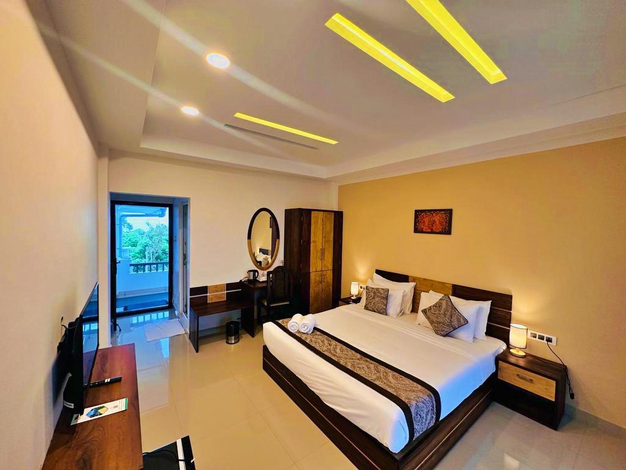 The Windy Mist Resort Munnar Chinnakanal Exteriör bild